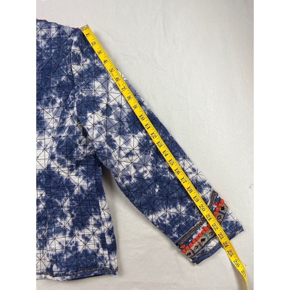Chico's Quilted Jacket Womens 2 Lg Blue Tie Dye Embroidered Pom Pom Open Front - Picture 8 of 9